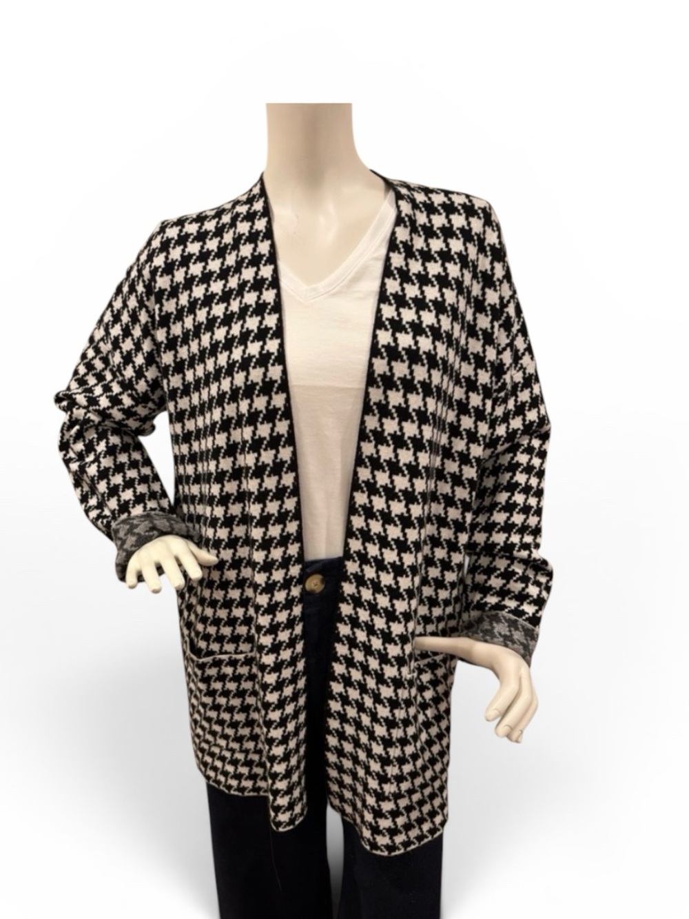 Evolution by Cyrus Black and White Houndstooth Open Front Cardigan, size large